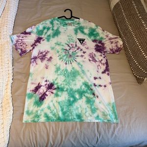 Tie Dye Small Guess T-shirt